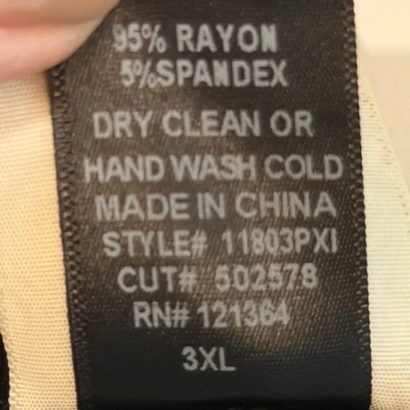 Vocal Black Rhinestone Leggings 3X - Picture 5 of 6